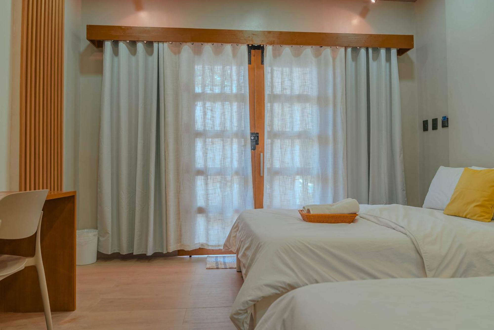 GT Seaside Inn Oslob Habitación foto